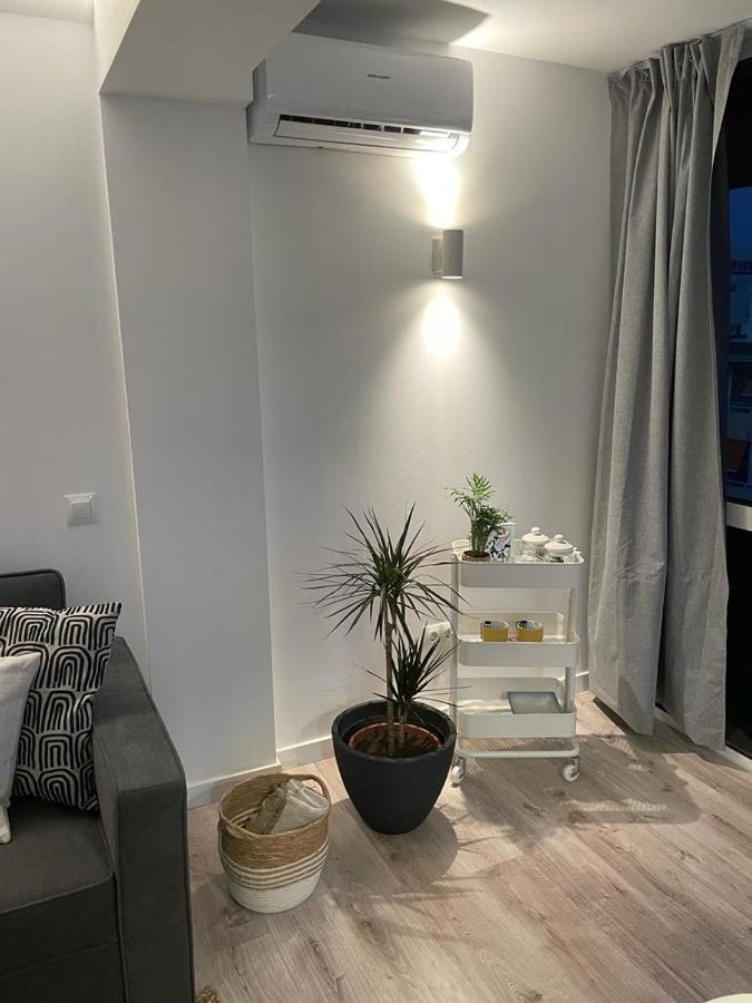 Apartamento C Y L Torremolinos Exterior foto